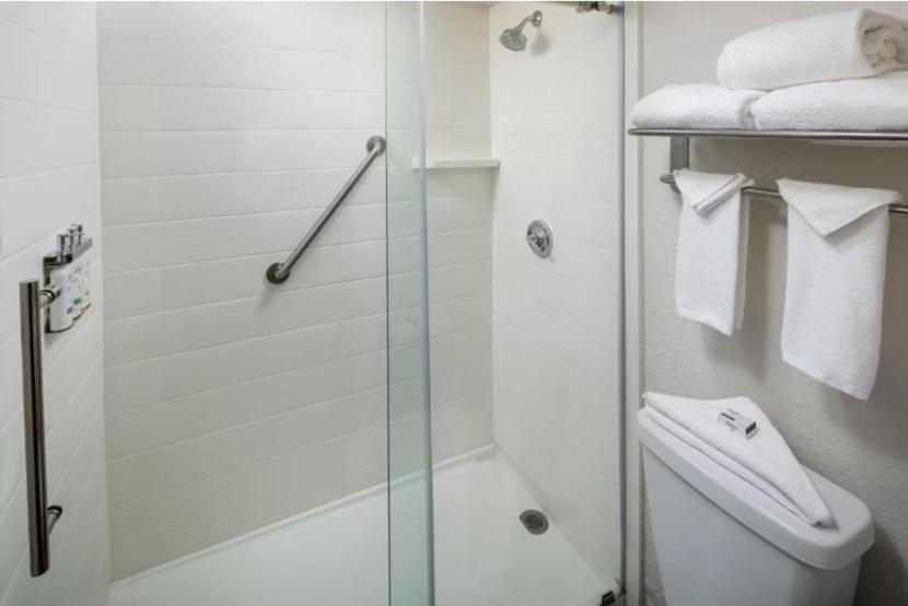 Inn&suites - North Hotel