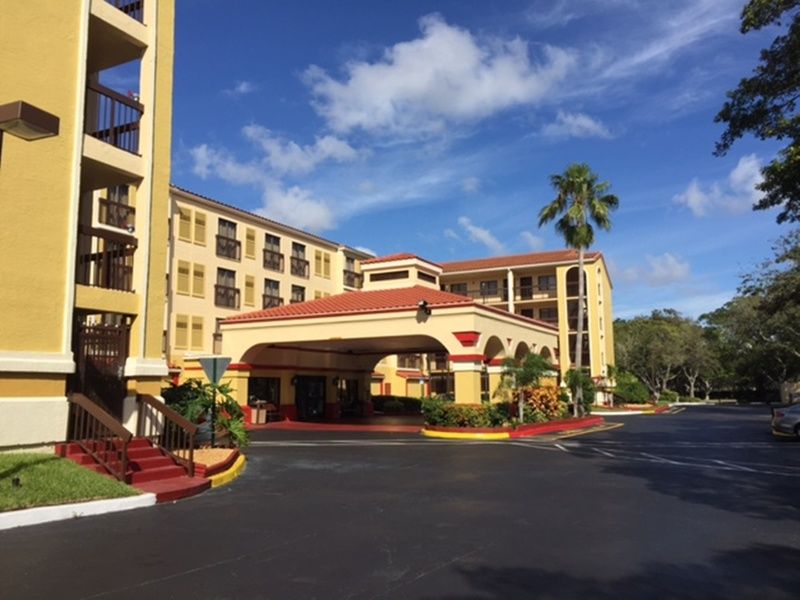 Inn&suites - North Boca Ratón