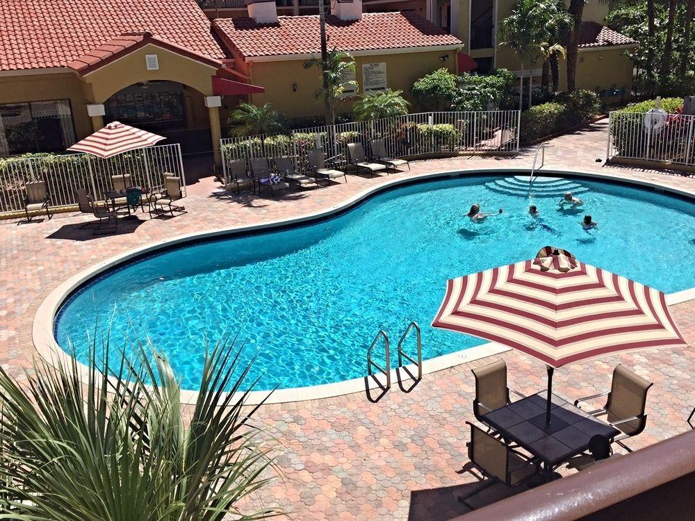 & - North Boca Raton