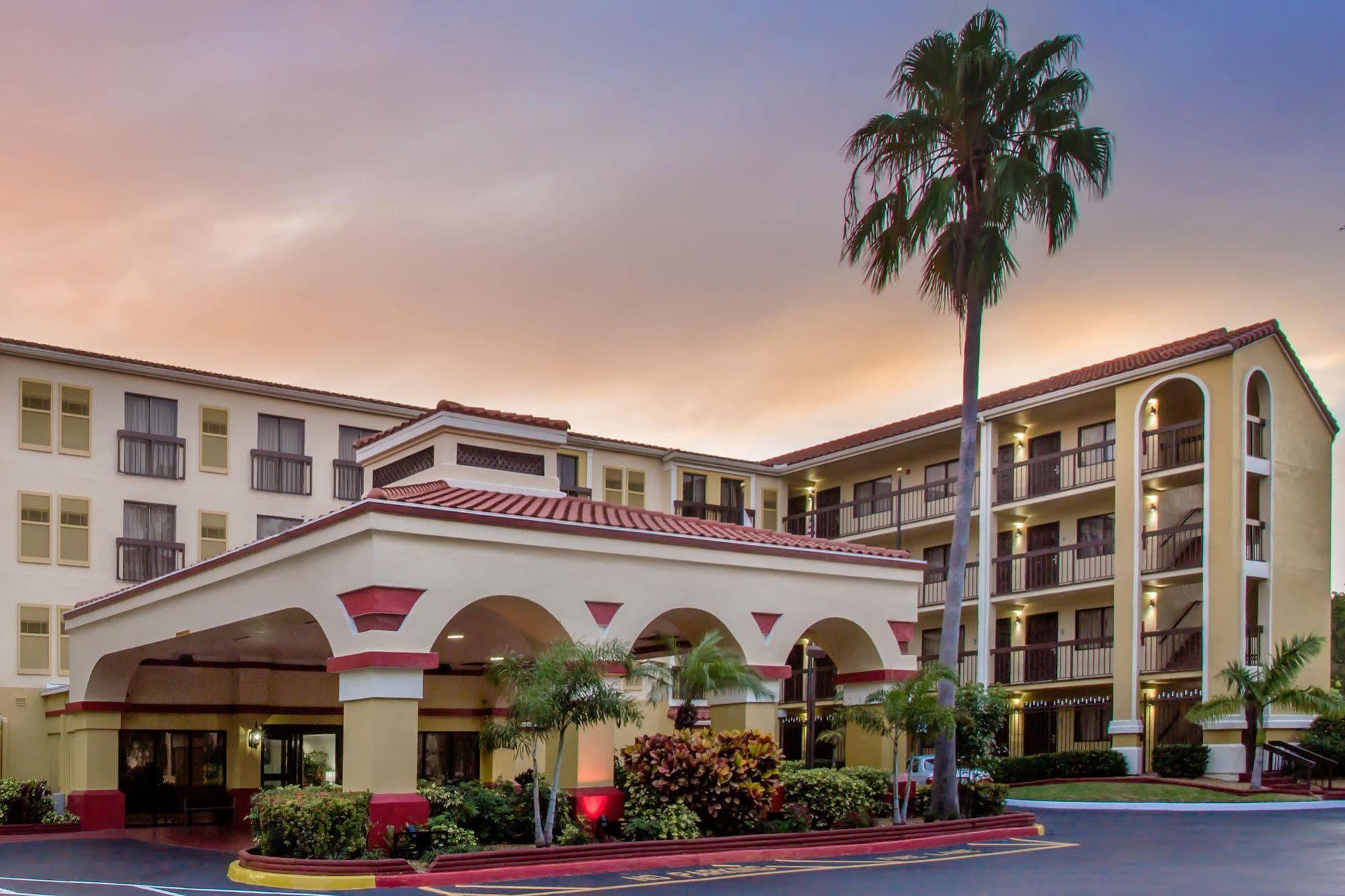 Inn&suites - North 3*